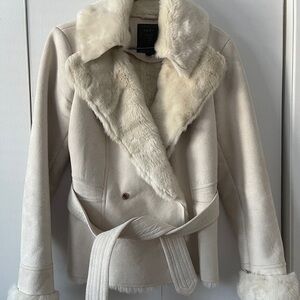Guess Cream Faux Fur-Trim Teddy Jacket